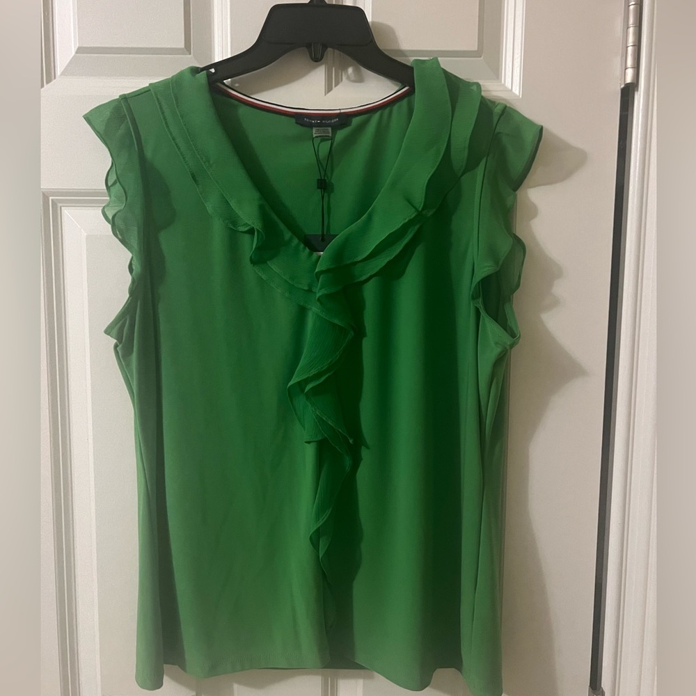 NWT Tommy Hilfiger XL sleeveless top with detail on shoulder and neckline